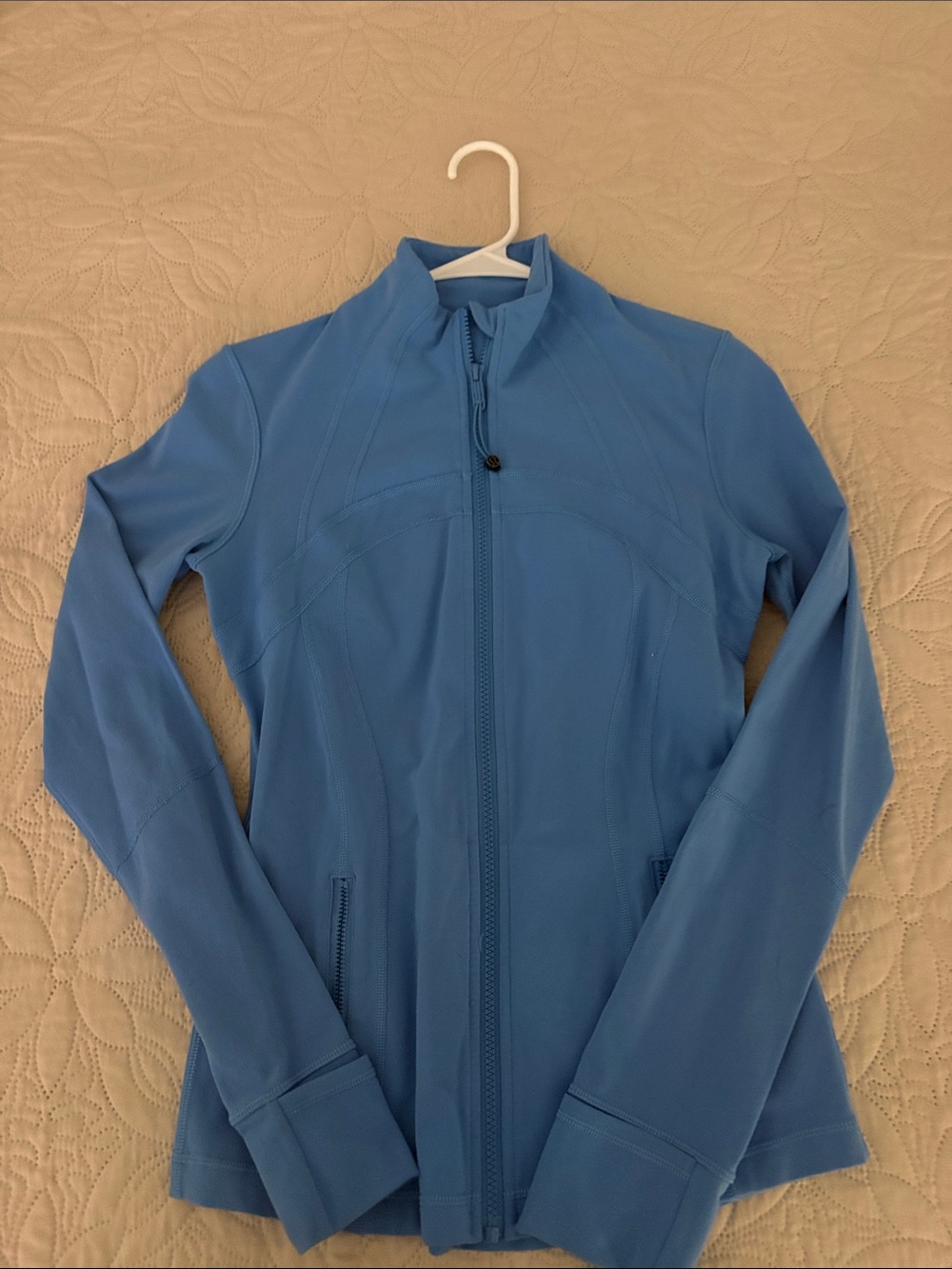 Lulu define jacket